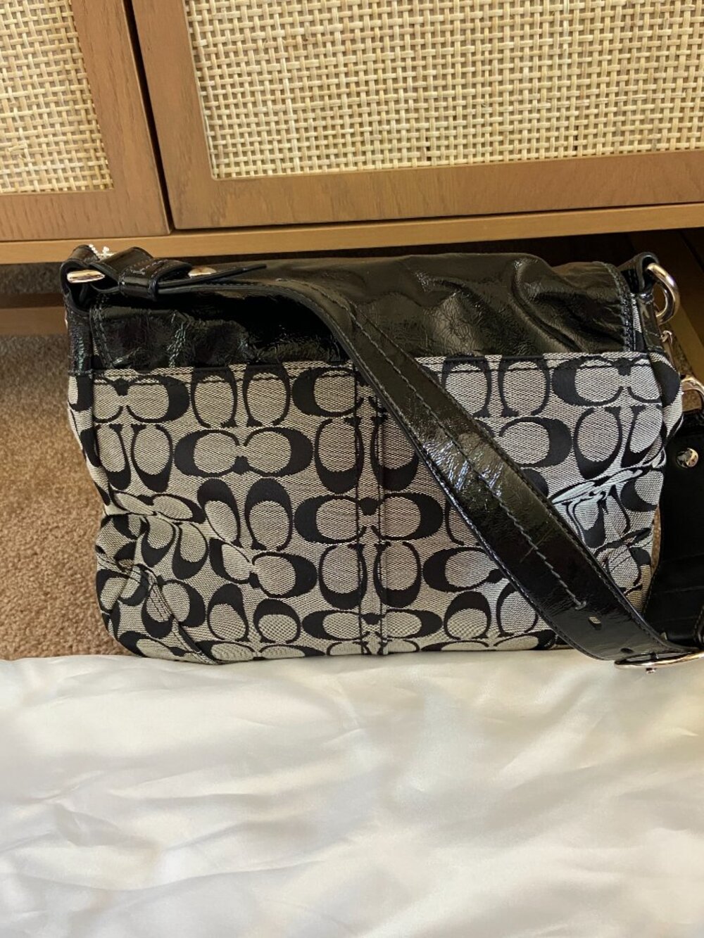 Coach Vintage Signature Canvas and Patent Leather Shoulder Bag - Picture 6 of 7